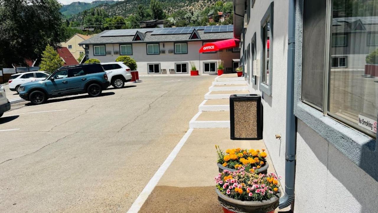 Adventure Inn - Glenwood Springs Buitenkant foto